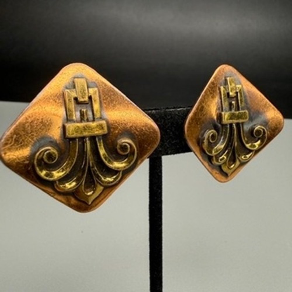 Vintage Copper and Brass Tone Fleur-de-lis Clip-On Earrings Art Deco